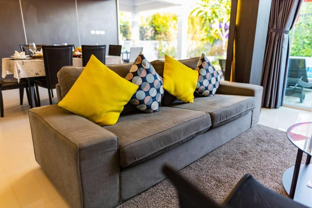 Honeybee Pool Villa Smooth As Silk Ao Nang Exterior photo